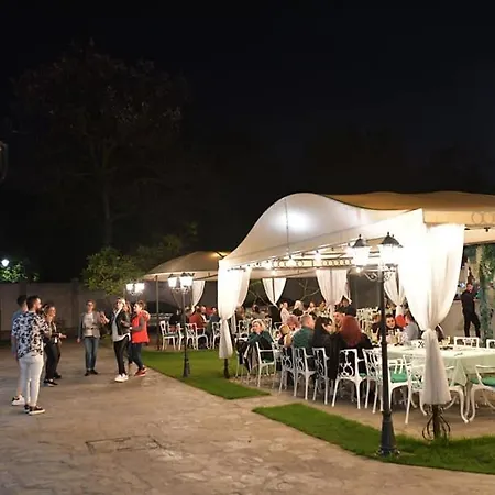 Casa Cu Tei 3* קריובה