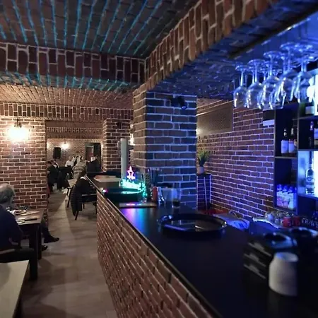 Casa Cu Tei מלון