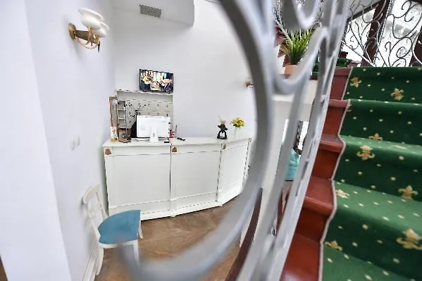 酒店 Casa Cu Tei 3*